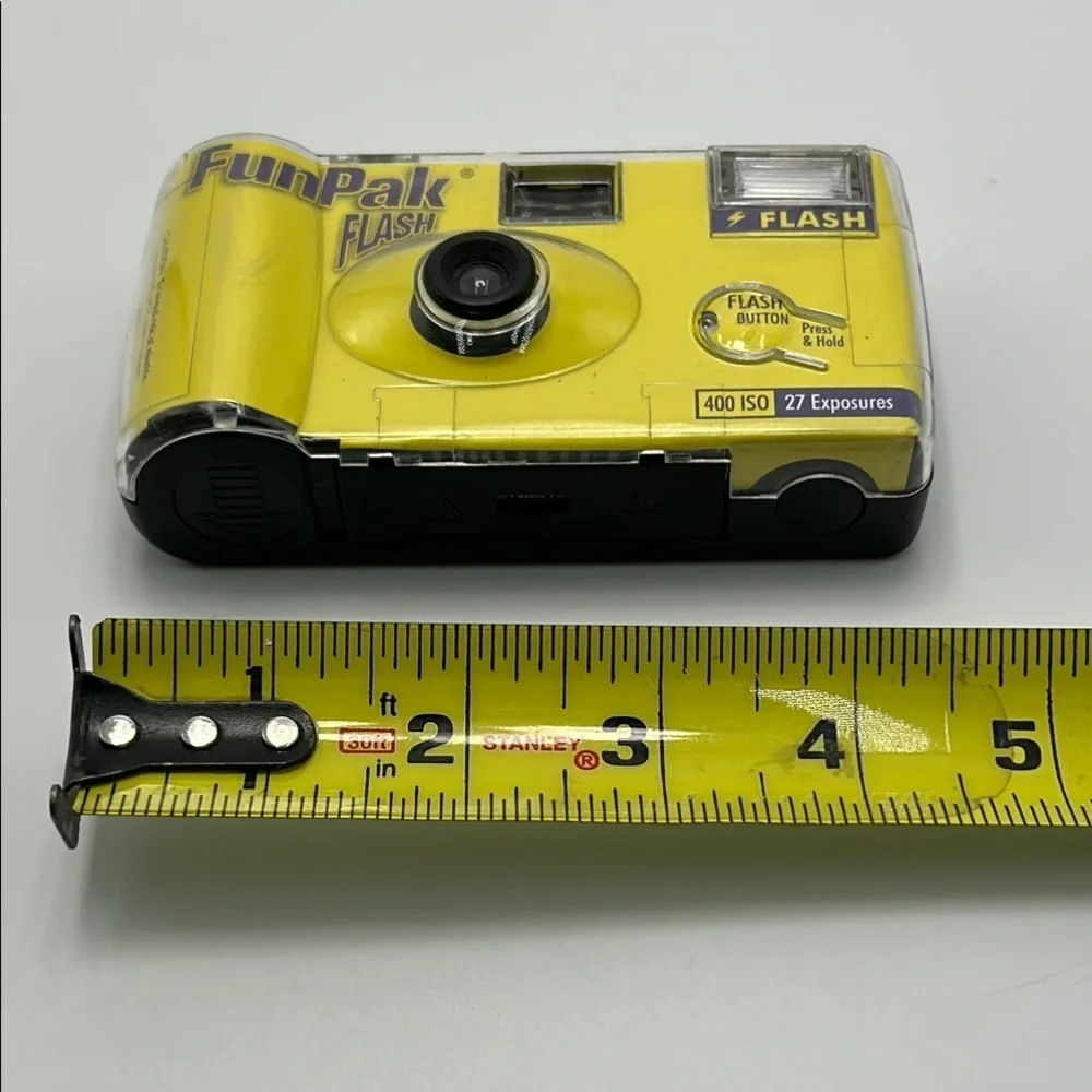 Vintage‎ FunPak Disposable Film Camera 400ISO 27exp Yellow Flash